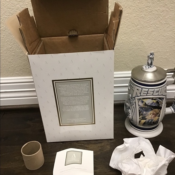 Vintage Avon rescue workers beer Stein, detailed! - Picture 2 of 13